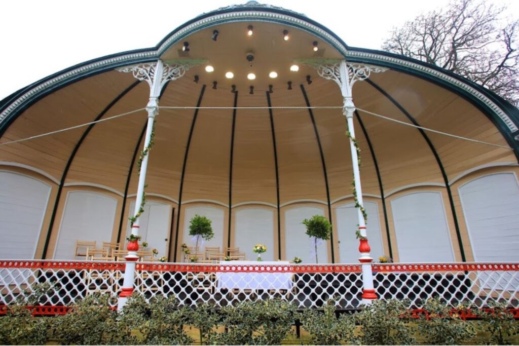 outdoor weddings - Royal Victoria Park Bandstand 