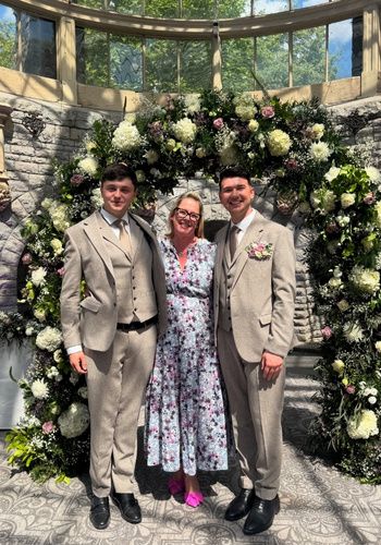 A happy couple with the Cotswolds celebrant, Tara the Celebrant